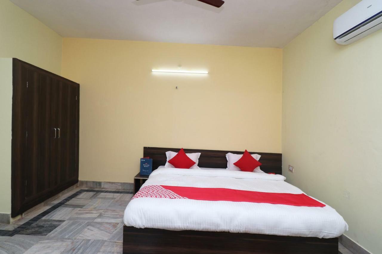 Oyo 35736 Shree Jagannath Lodge Puri Exterior photo