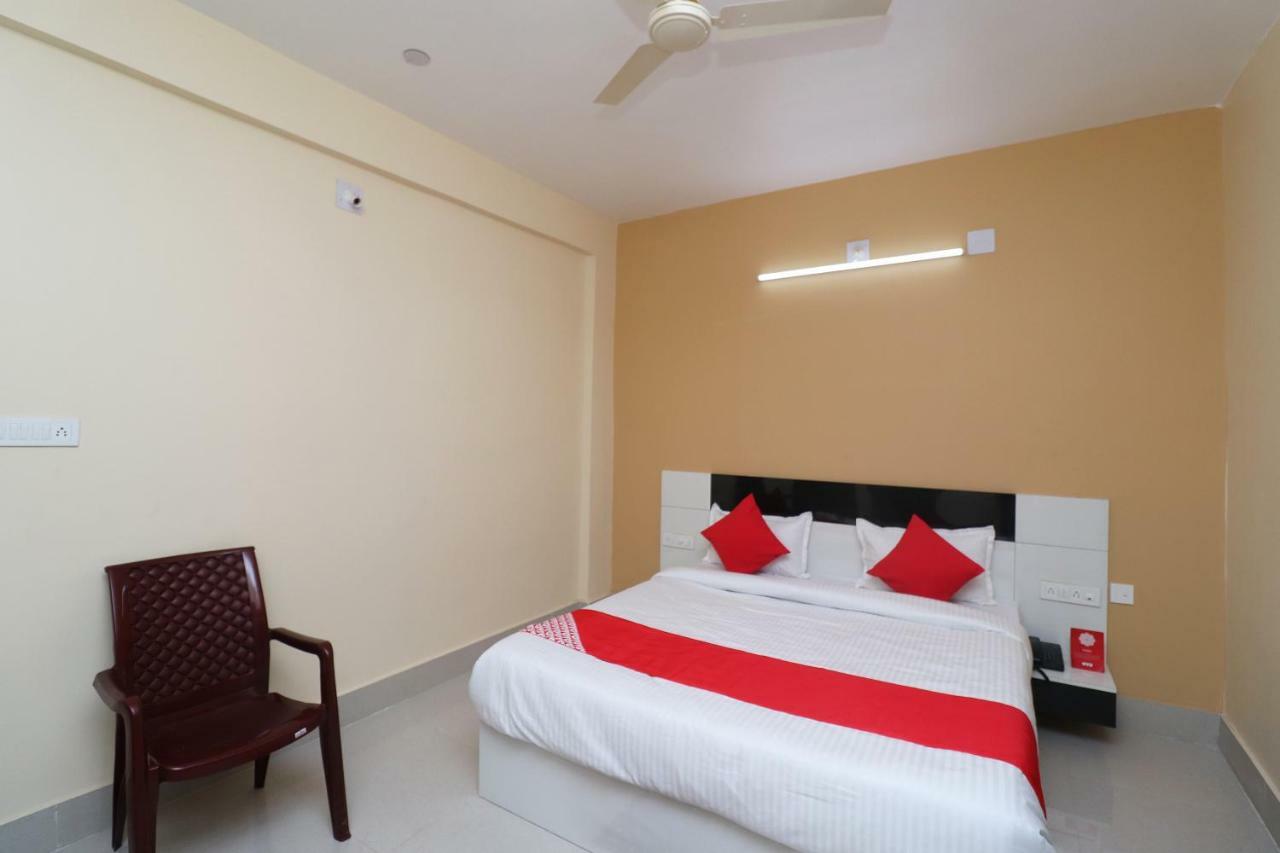 Oyo 35736 Shree Jagannath Lodge Puri Exterior photo